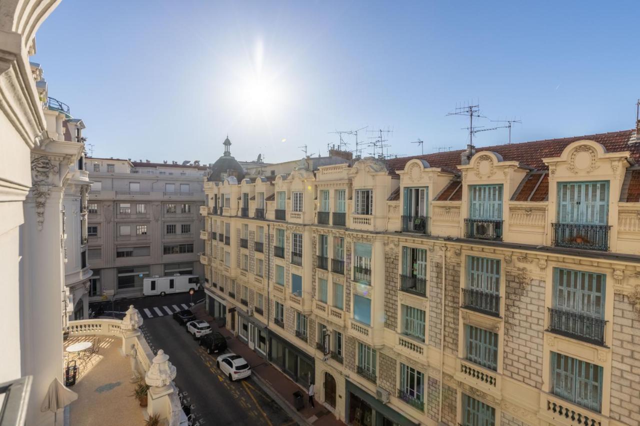 Luxury In - Negresco -